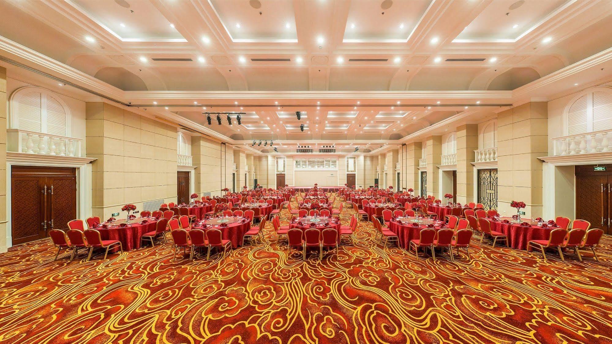 Shenyang Rich Gate Hotel Luaran gambar